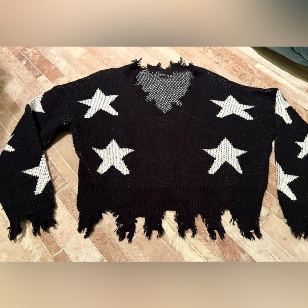 Chic2Chic Distressed Boxy Cropped Sweater